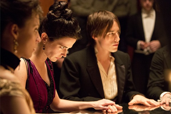 ‘Penny Dreadful’ Review: “Seance” (1×02)