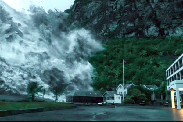 The Wave Movie Review — An American disaster movie in Norway