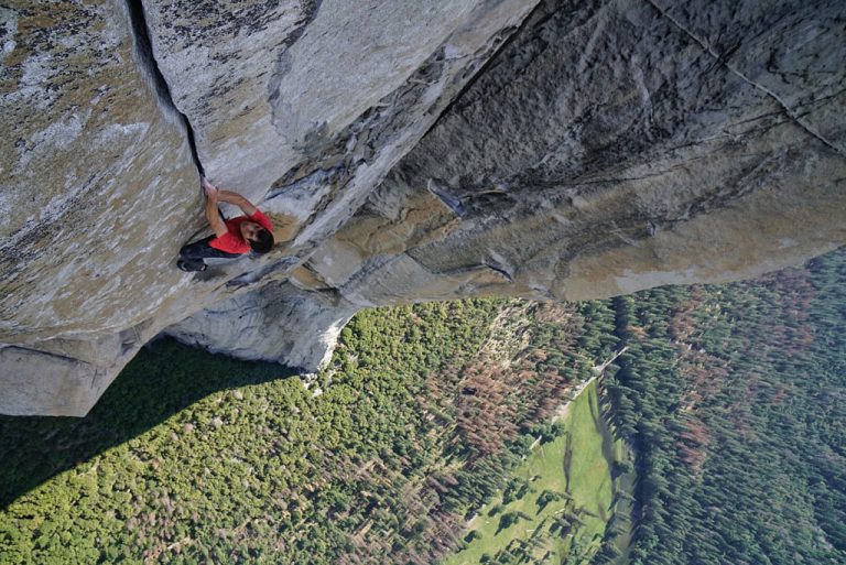 ‘Free Solo’ review — Rock climbing and relationships without a rope